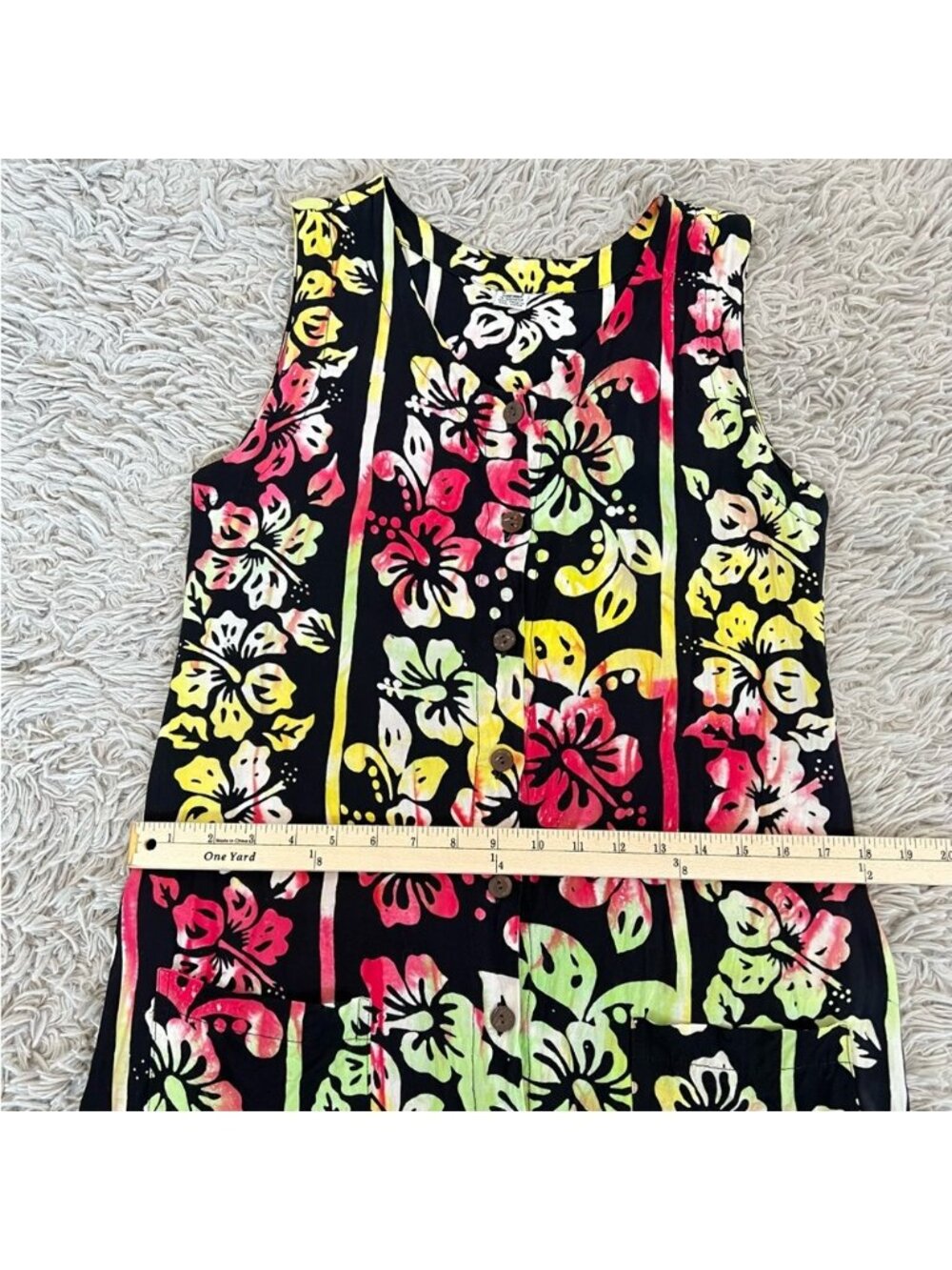 Black Hawaiian Dress with Colorful Flowers Size 1 100% Rayon (4-6) - Picture 11 of 15